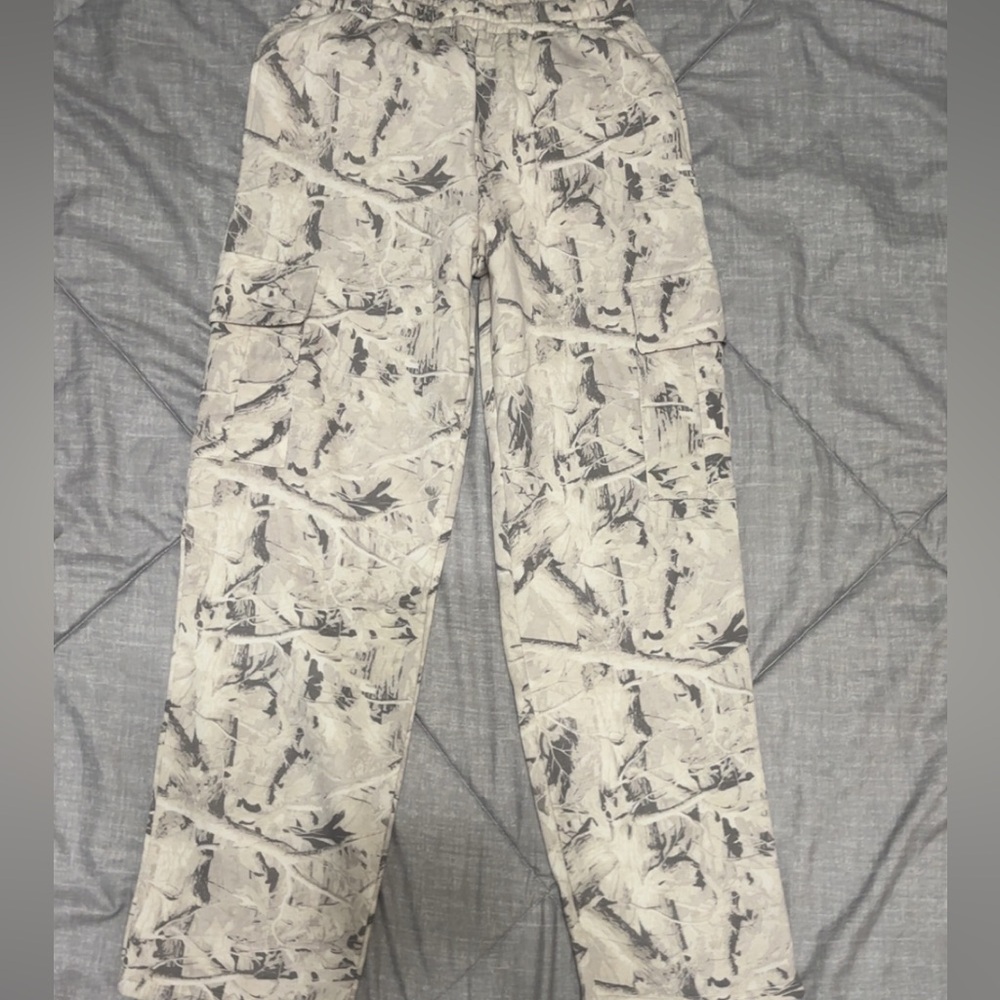 Women’s Gray Camouflage Pants